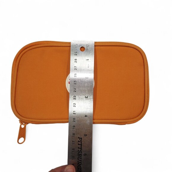 Fjallraven Kanken Travel Wallet "Spicy Orange" NWOT - Picture 6 of 6